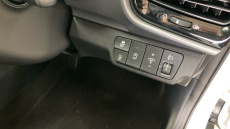 Kia Stonic 1.0T GDi 48V Connect 5dr DCT Petrol Estate